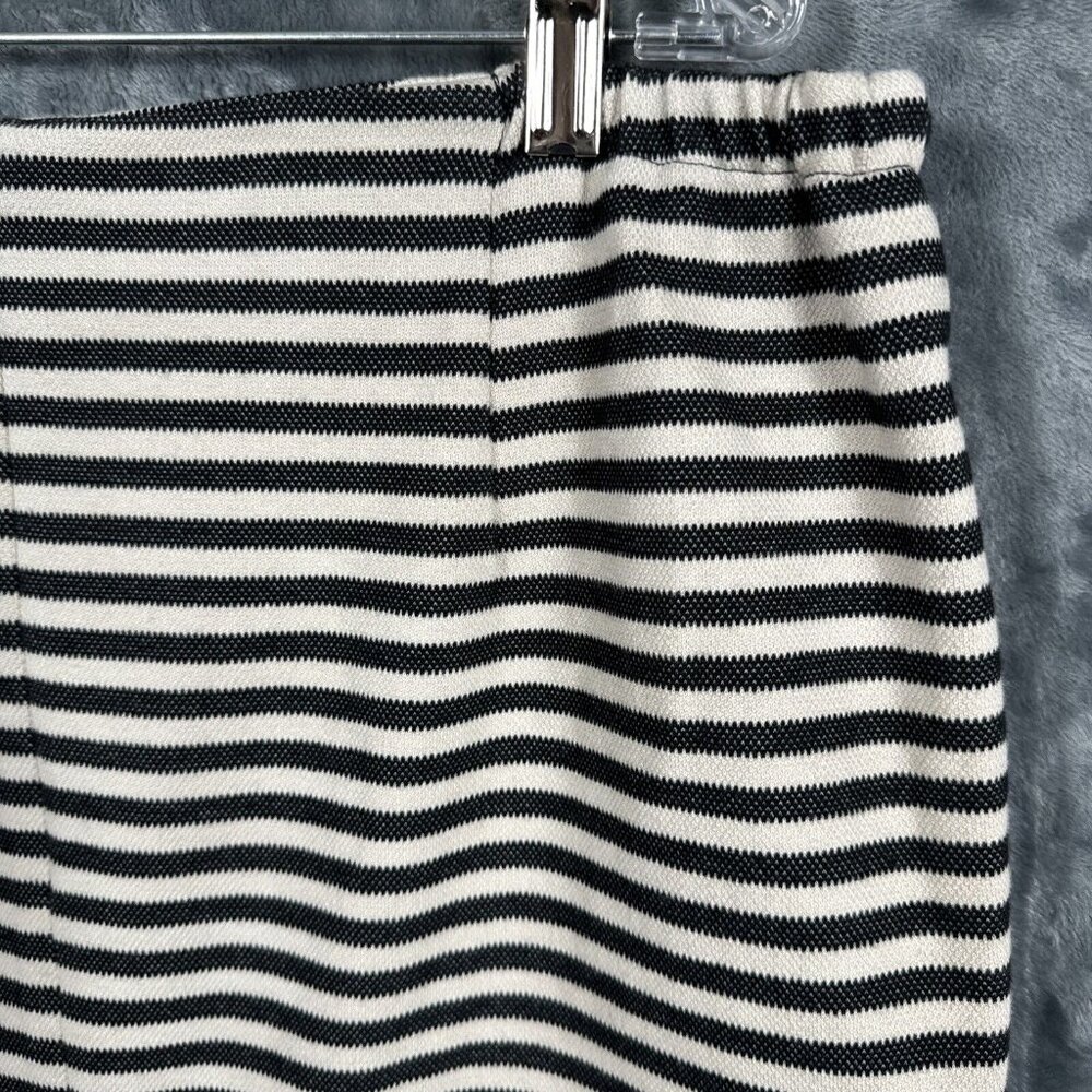 Talberts Skirt Woman’s Stripped Black & white Size 14 W - Picture 11 of 11